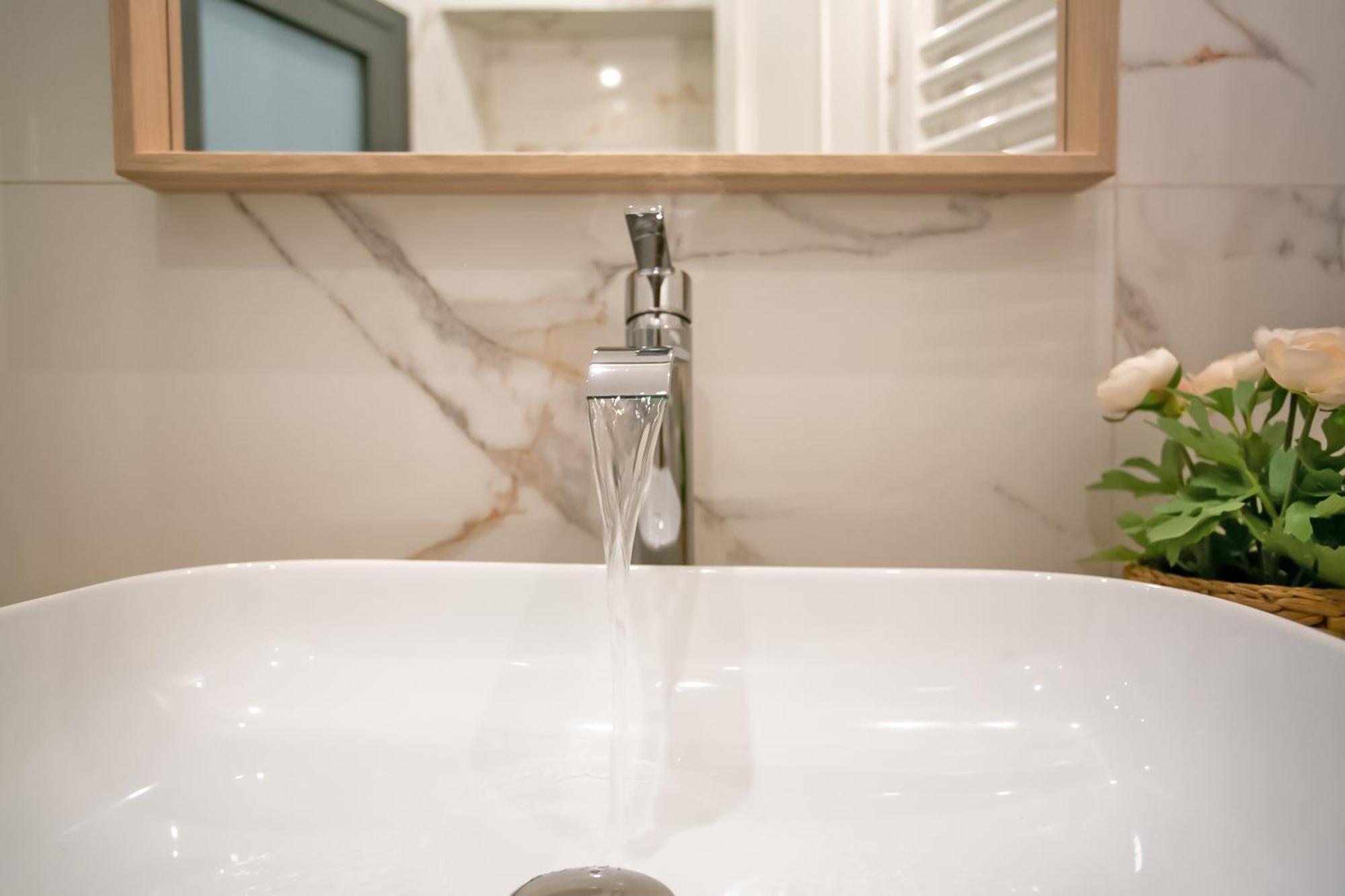 Thalia By Heloni Apartments เอเธนส์ ภายนอก รูปภาพ